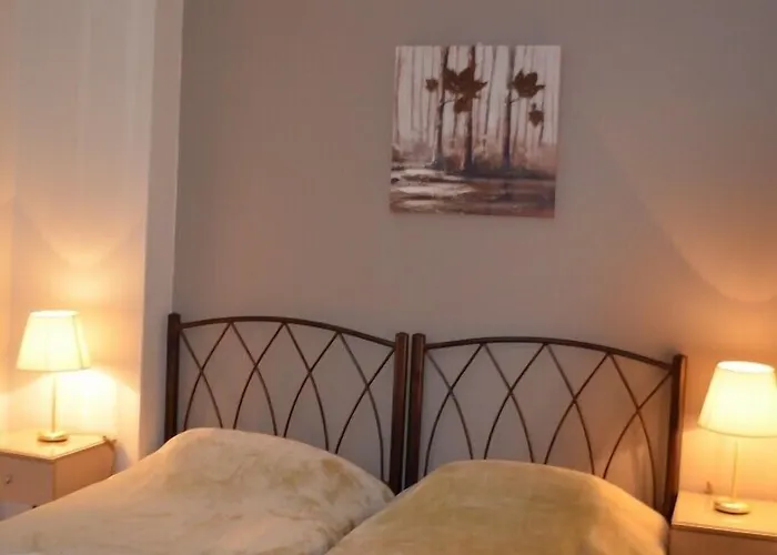 Archontissa Gæstehus 2*