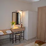 Gasthuis Archontissa 2*