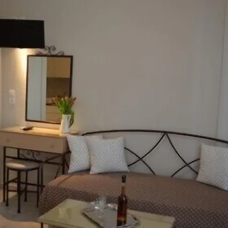 Archontissa Konukevi Ermoupoli