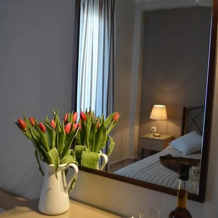 Archontissa 2* Ermoupoli