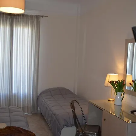 Archontissa Guest house 2*