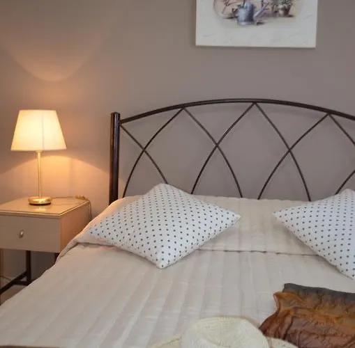 Archontissa Pensionat Ermoupoli