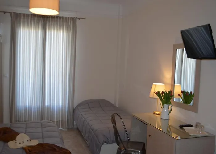 Archontissa Pensionat 2*